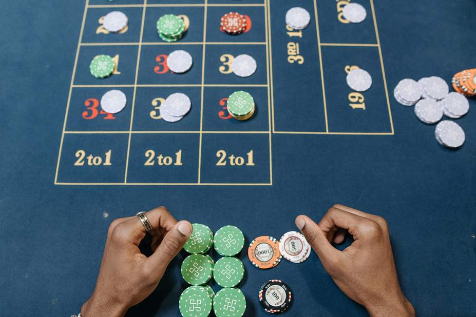 Wie Online-Casinos Unterhaltung und Risiko balancieren